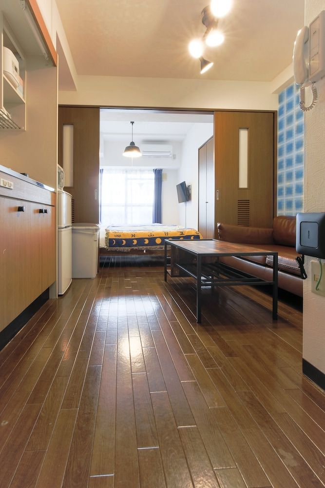 undefined Grand Court Namba 402 4