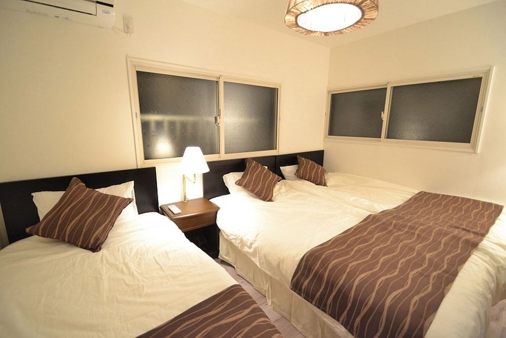 undefined Dekijima Sakura House 3