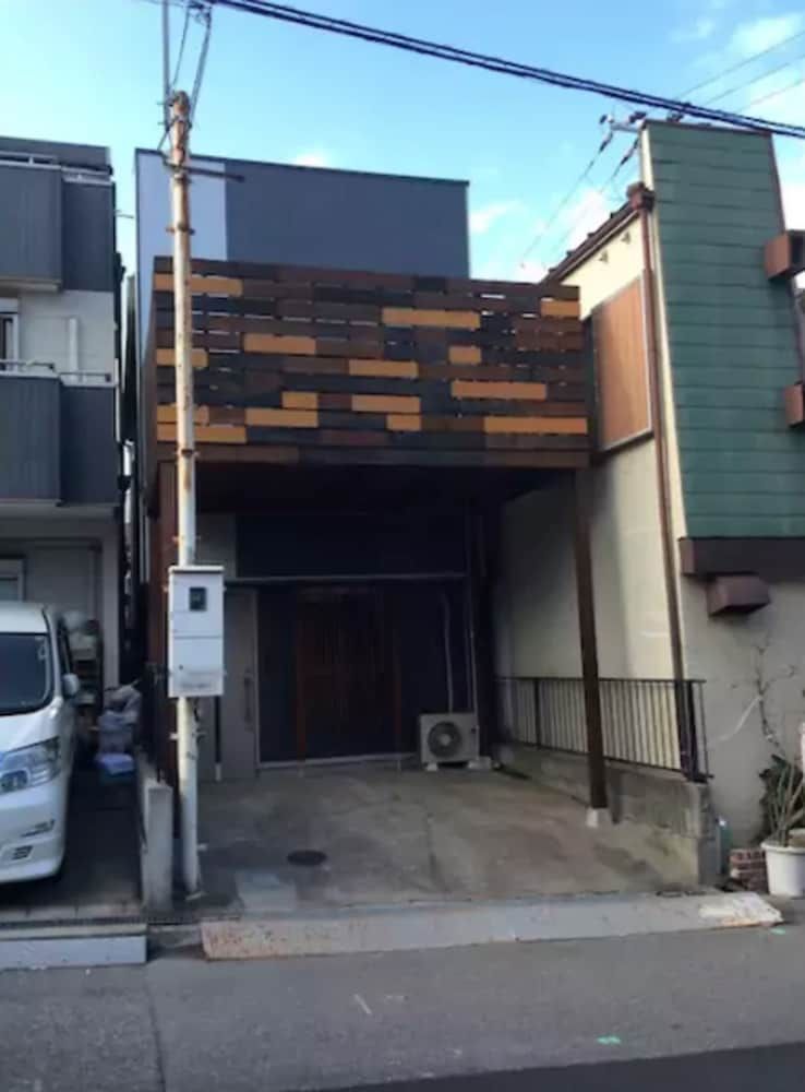 undefined Dekijima Sakura House 2