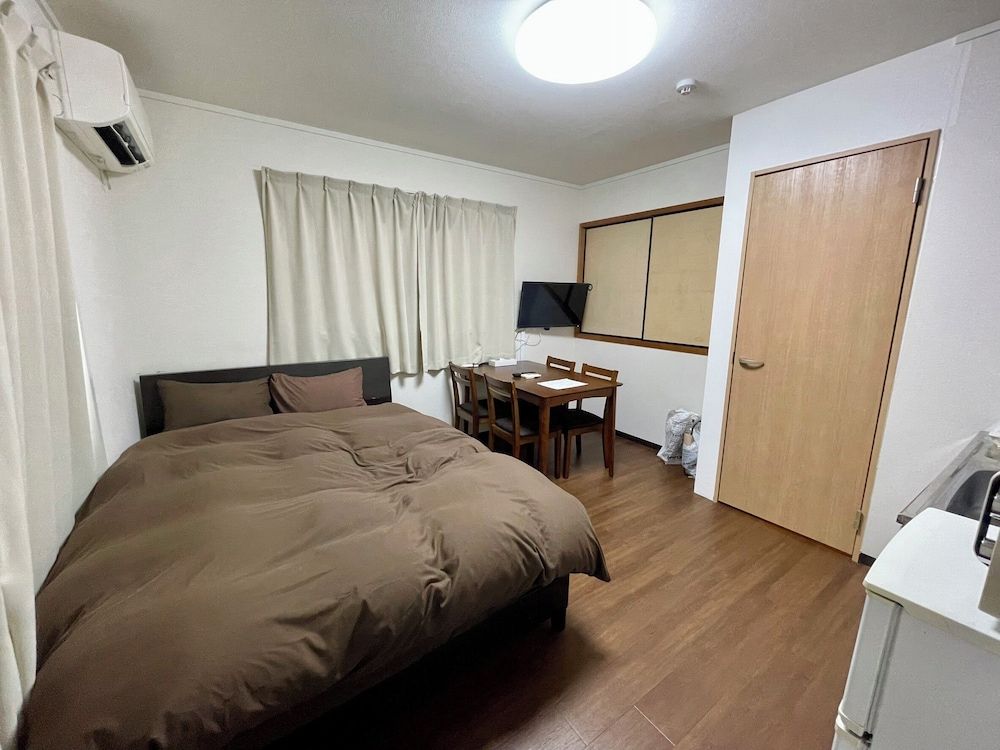 Happy Osaka House Elite Apartment, Balcony 2