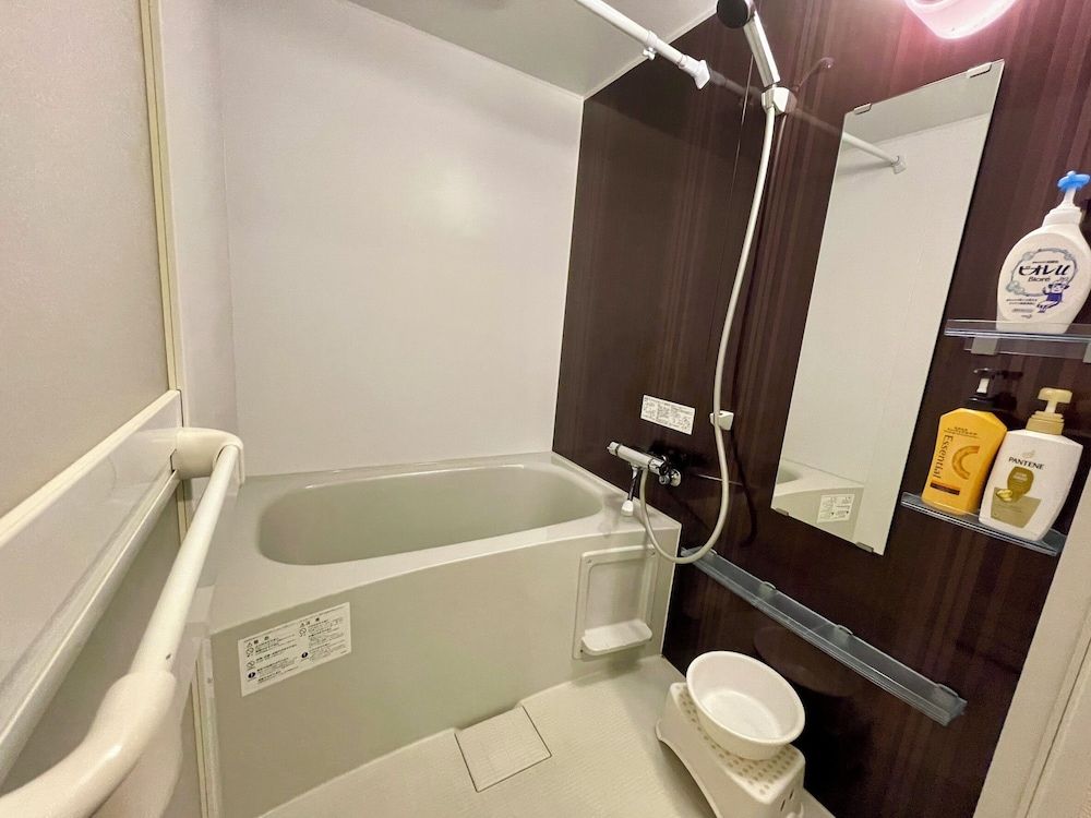 Happy Osaka House Elite Apartment, Balcony 14