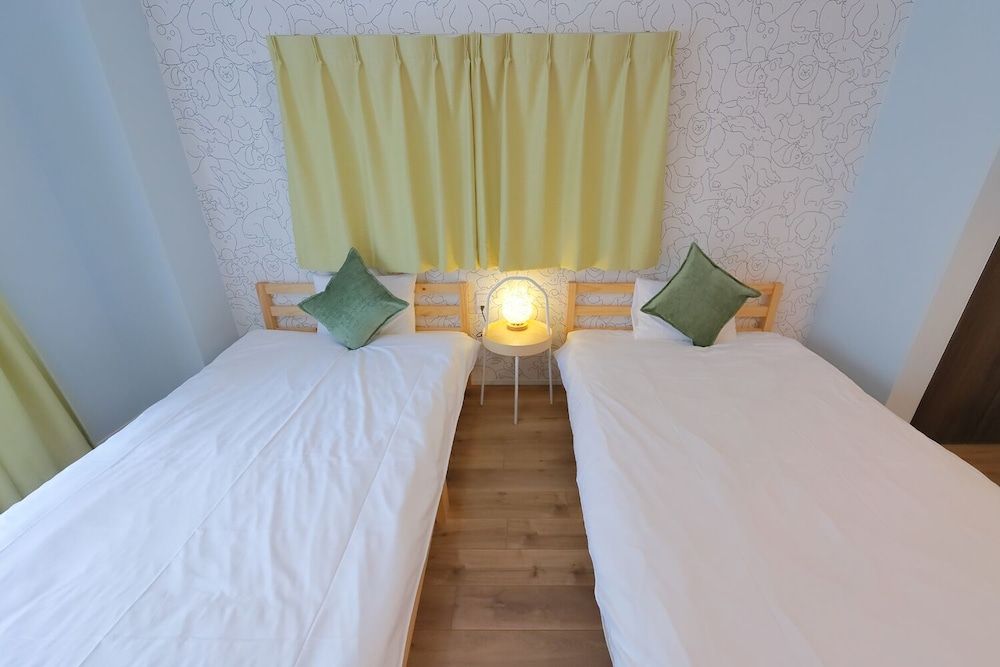 HOTALU Universal Vacation Kan Apartment Twin Room 15
