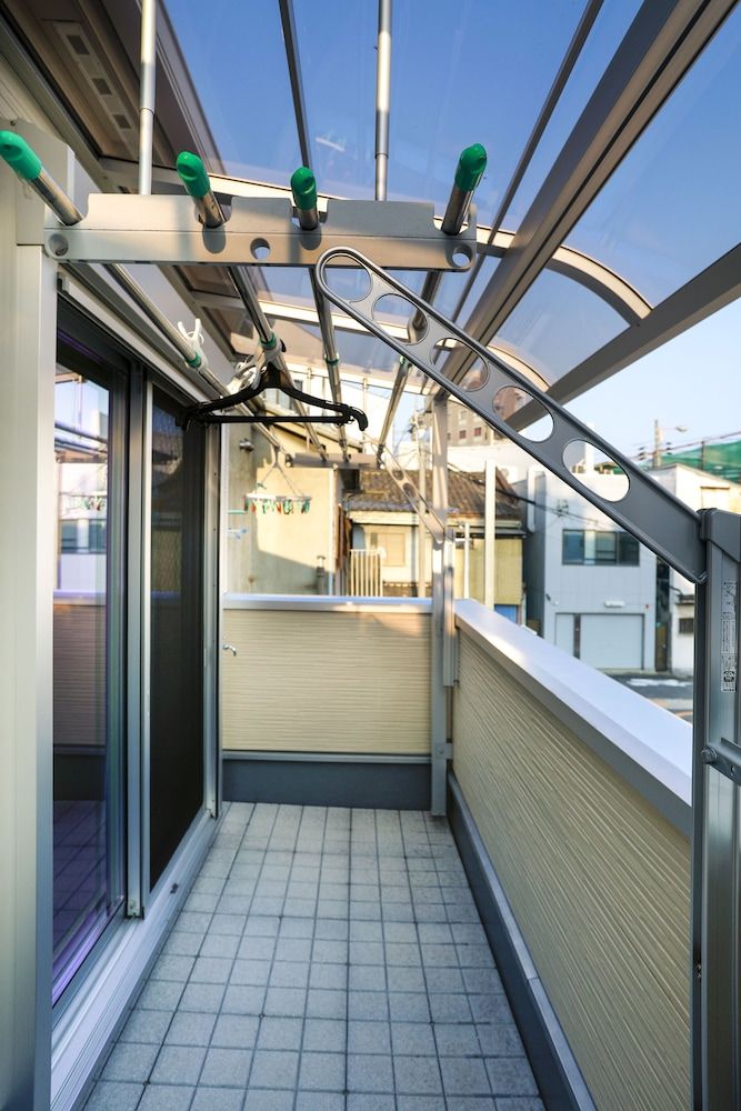 undefined Olina's House 10