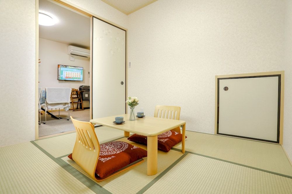 undefined Olina's House 2