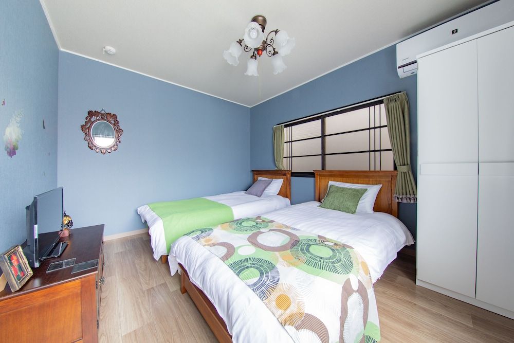 undefined S-flat Kasugade-naka 5