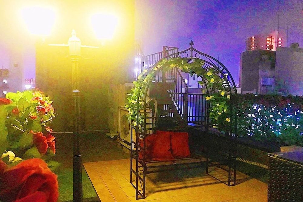 Ota Building Penthouse St33 Apartment 22