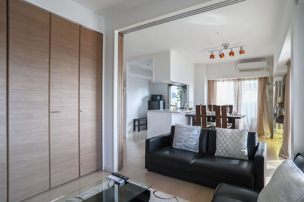 Crystal Exe Nipponbashi St23 Apartment 10