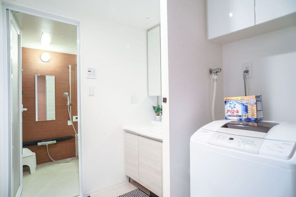 Crystal Exe Nipponbashi St23 Apartment 27