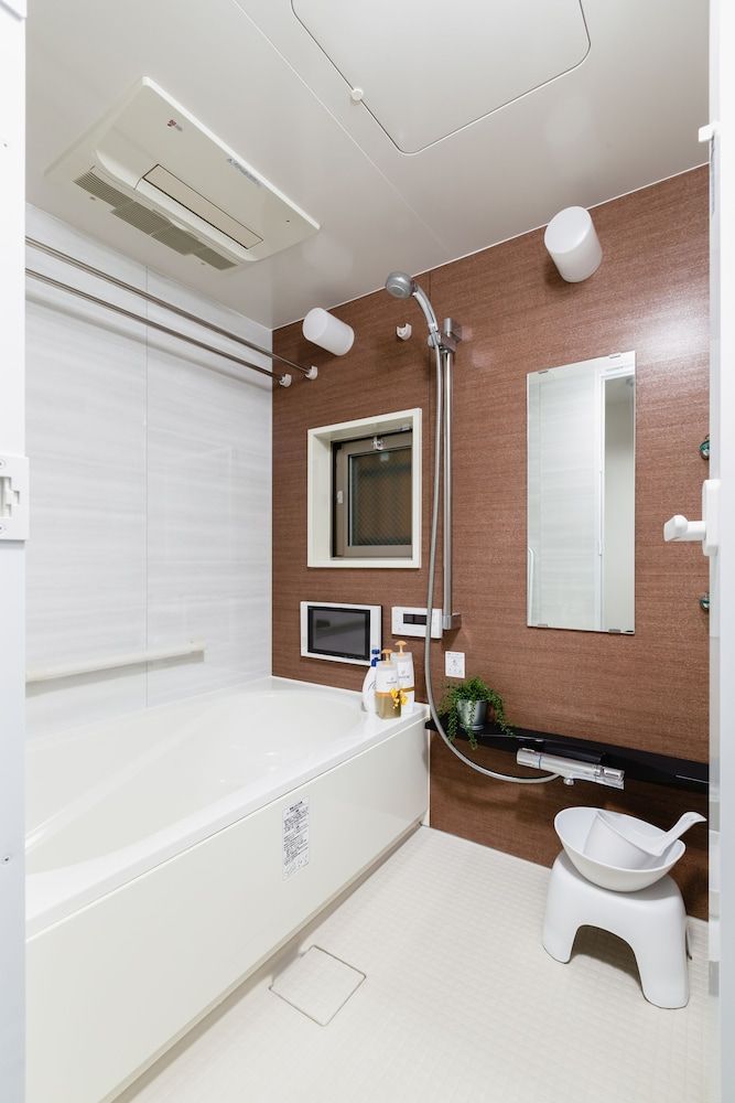 Crystal Exe Nipponbashi St36 Apartment 25