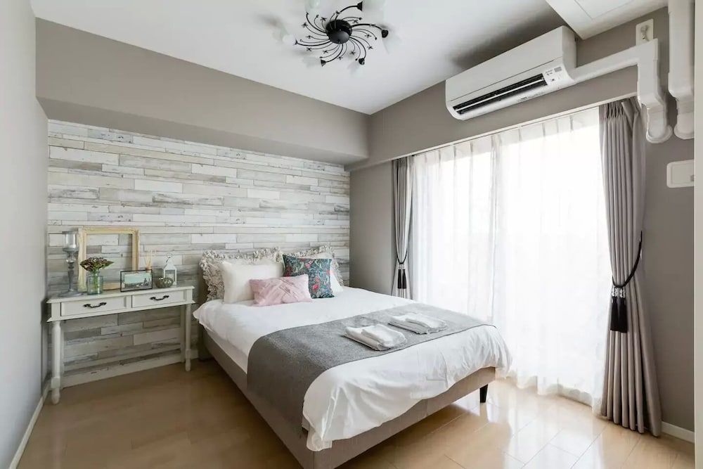 Crystal Exe Nipponbashi St35 Apartment 9