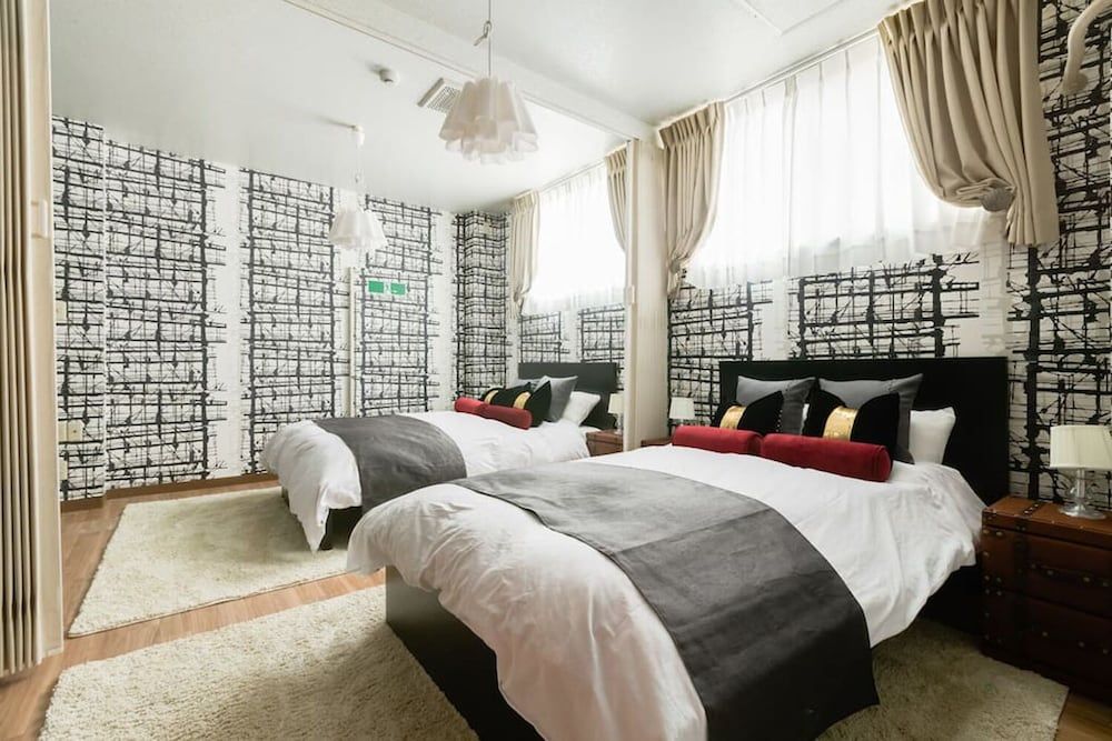 Ota Building St31&32 Apartment 3