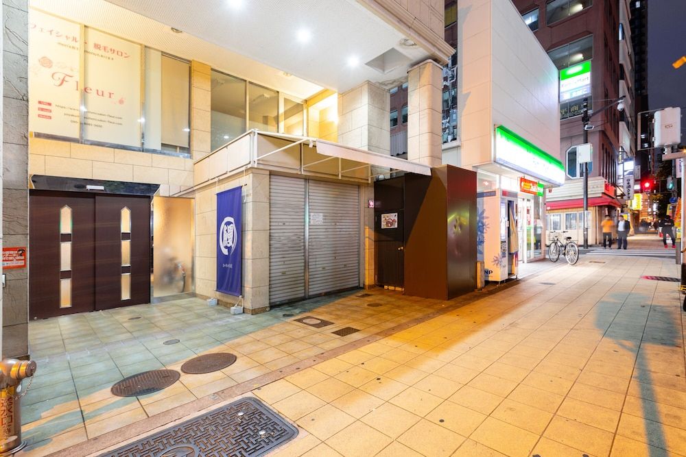 undefined Lumiere Higashi Shinsaibashi St27 2