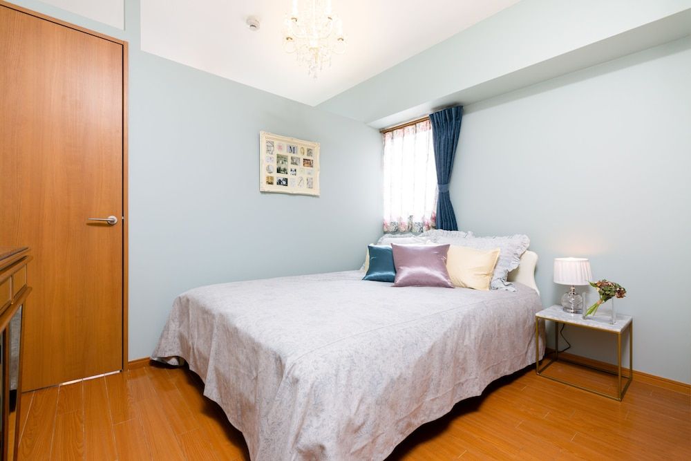 undefined Lumiere Higashi Shinsaibashi St27 5