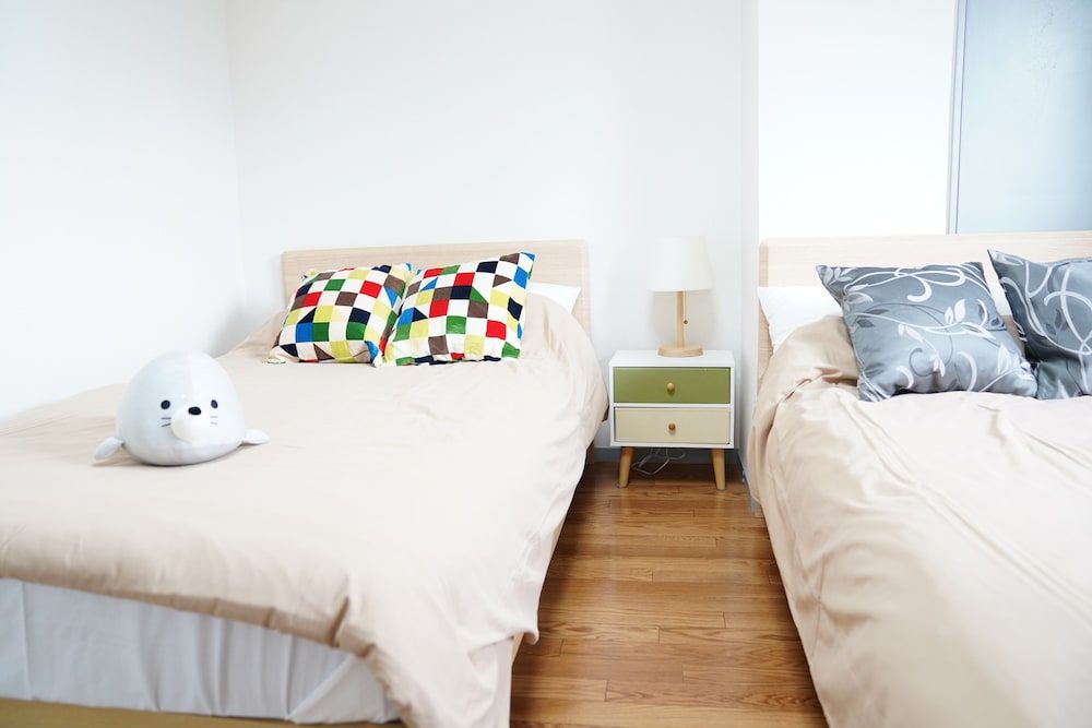 Metro Daikoku Apartment City Apartment, 3 Bedrooms (901) 2