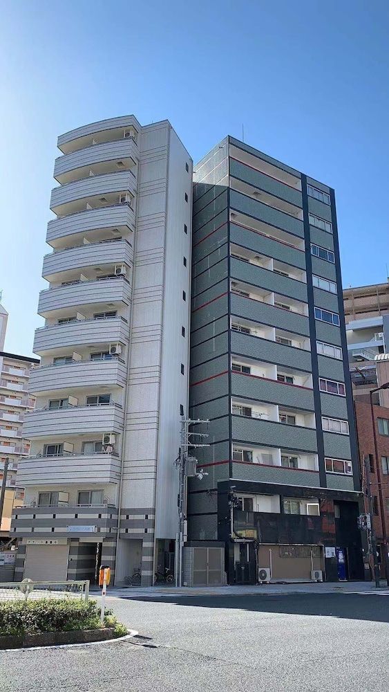 undefined Metro Daikoku Apartment 6