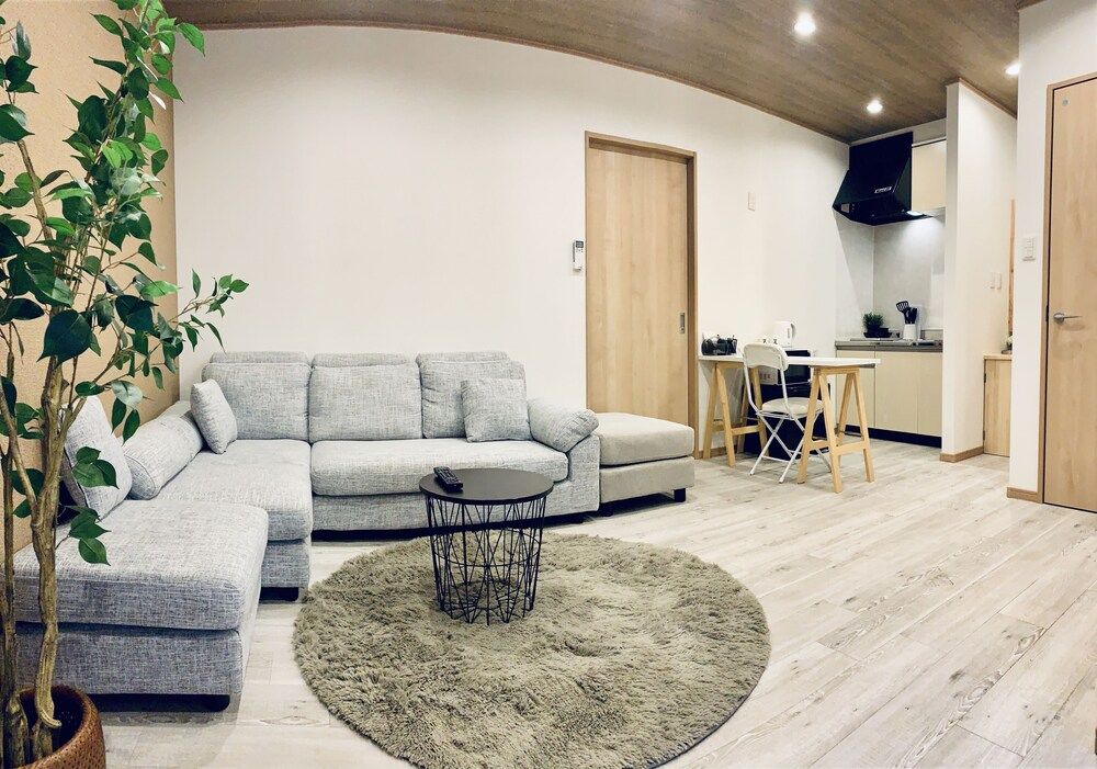 undefined Hanazonominami Apartment 101 5