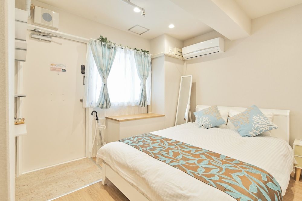 undefined Sakuragawa shinsaibashikita 1 10