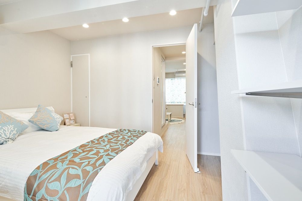 undefined Sakuragawa shinsaibashikita 1 6