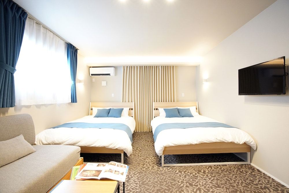 Koti Sopo Universal Bay 1 by Liaison Basic Studio (302) 3