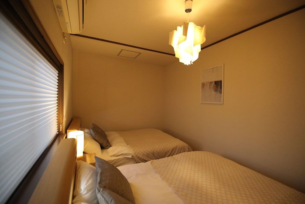 KUROMON Hibiki House 9 Guests Room, KH-1 13