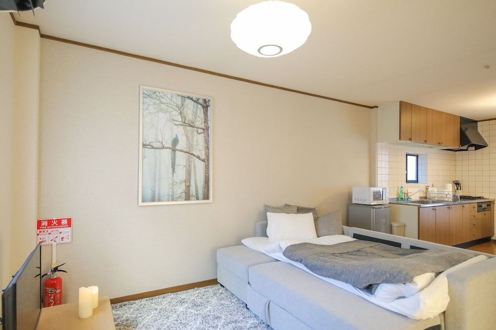 KUROMON Hibiki House 9 Guests Room, KH-1 3