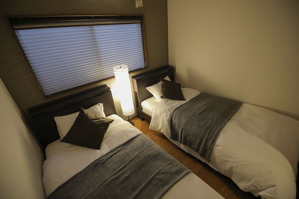 KUROMON Hibiki House 9 Guests Room, KH-1 9