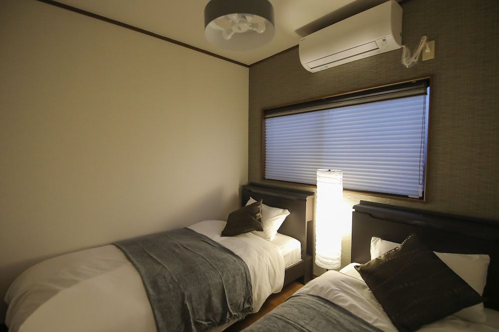 KUROMON Hibiki House 9 Guests Room, KH-1 11