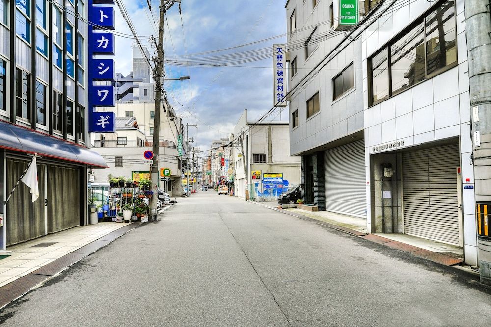 undefined Shinsaibashi Qilv Apartments 3