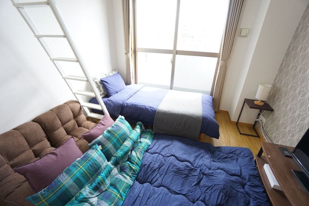 undefined Terry's Apartment Namba South III H09A 9