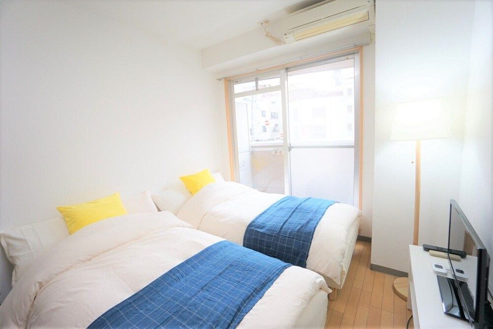 undefined Terry's Apartment Namba South I V02B 4