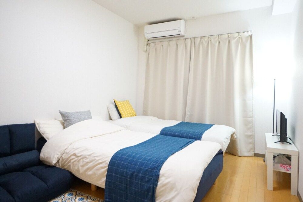 Terry's Apartment Namba South I V02B Apartment 9