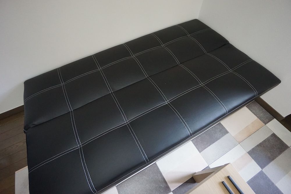 Terry's Apartment Shinsaibashi East I G12B Apartment 18