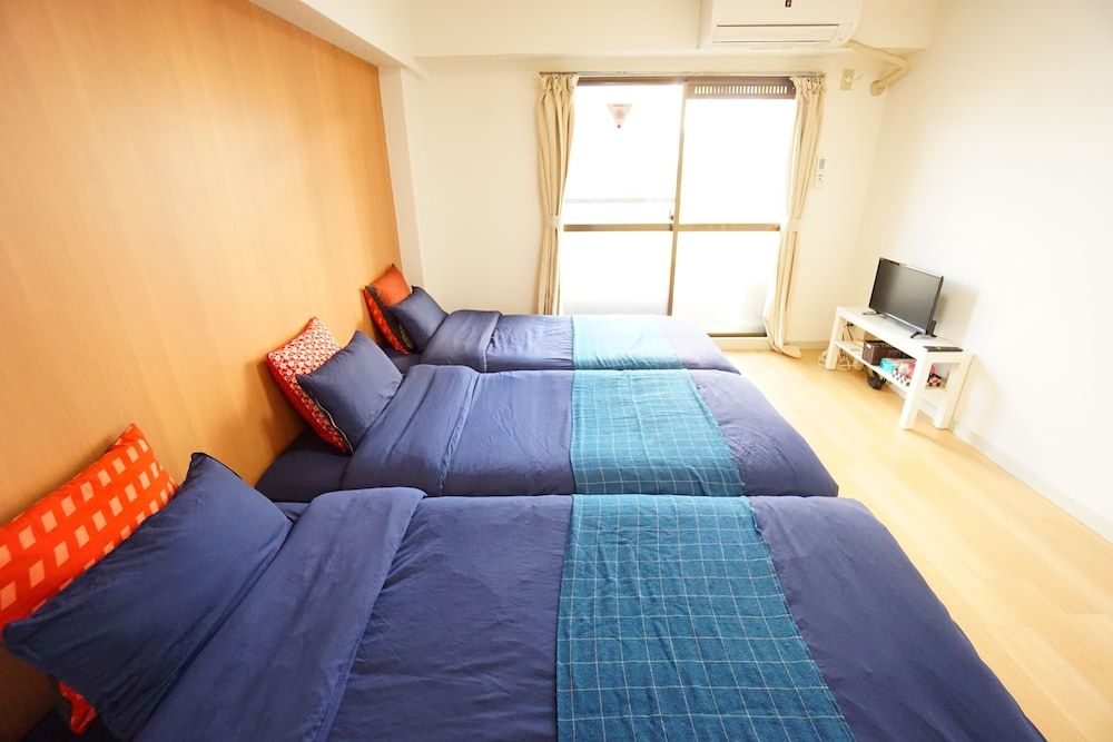 Terry's Apartment Namba South IV R03B Apartment 9