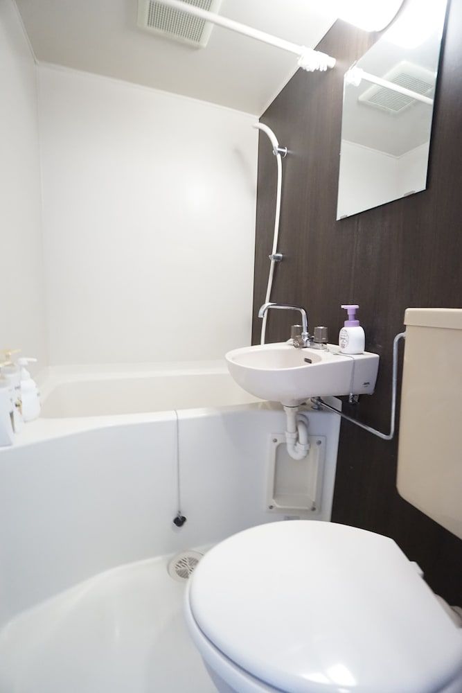 Terry's Apartment Namba South IV R03B Apartment 23