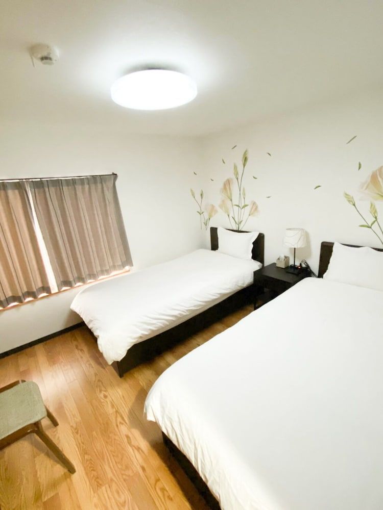 undefined Osaka Nipponbashi Family House 5