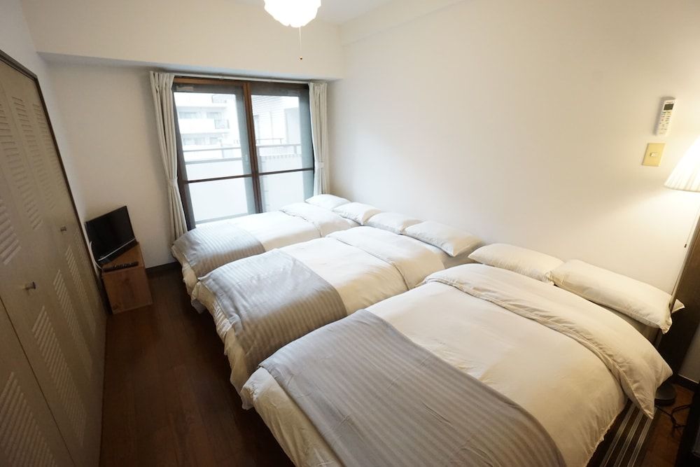 undefined Terry's Apartment Shinsaibashi East I G05F 3