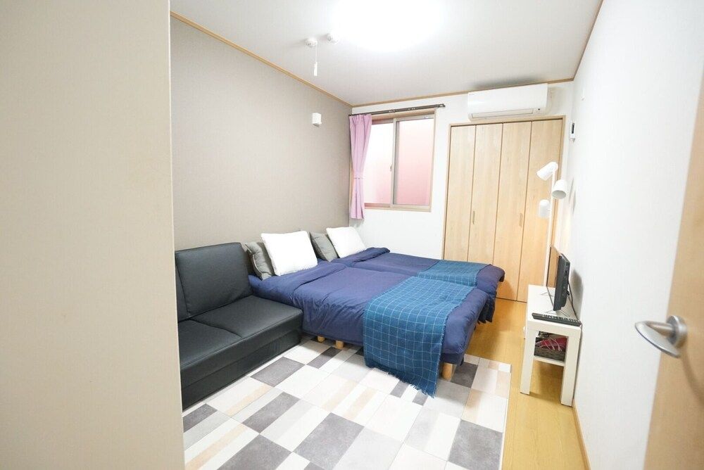 undefined Terry's Apartment Namba South V C02F 9