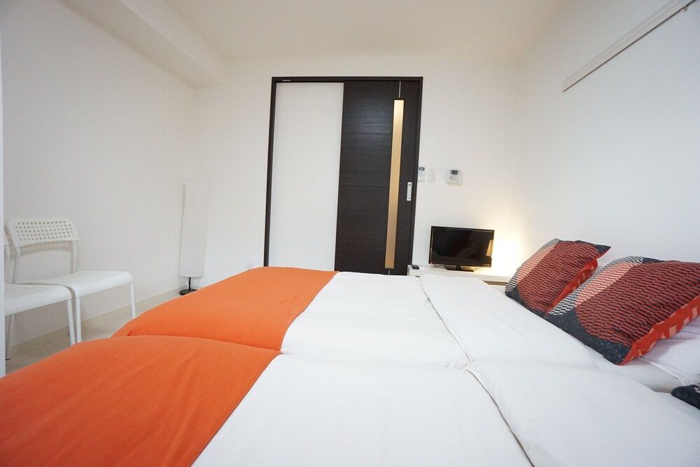 Terry's Apartment Namba West I E03C Apartment 11