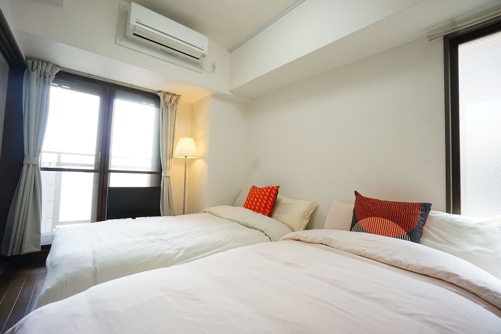 undefined Terry's Apartment Shinsaibashi East I G13B 6