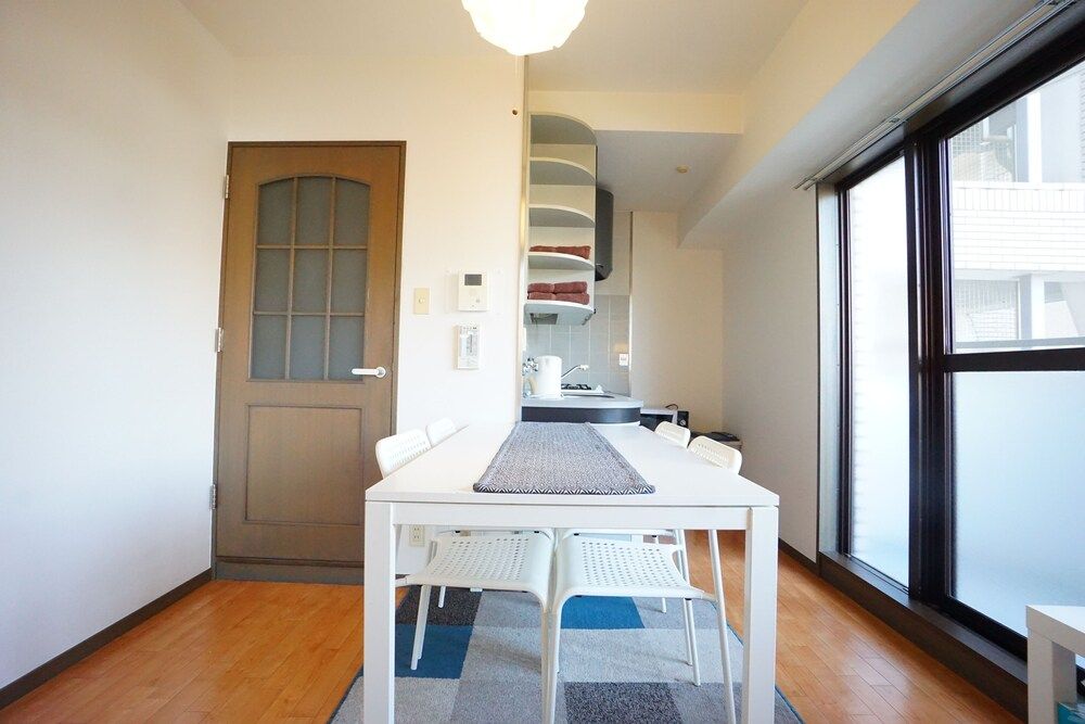 undefined Terry's Apartment Shinsaibashi East I G09C 5