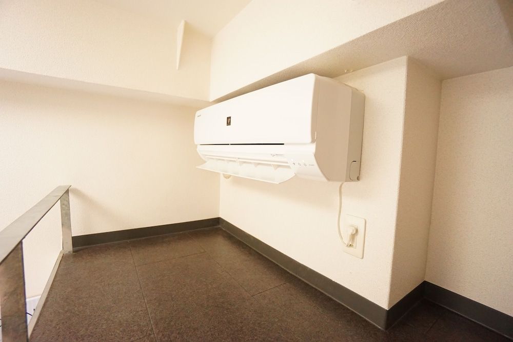 Terry's Apartment Namba South I V08C Apartment 18