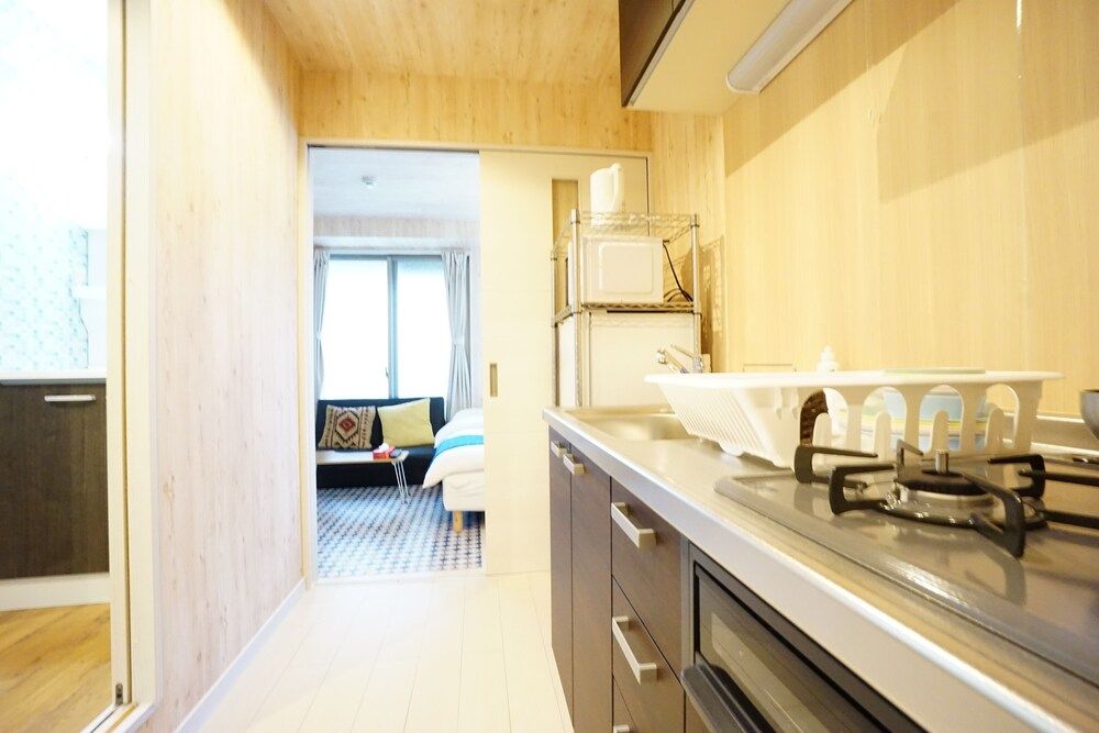 Terry's Apartment Namba South VI AD02A Apartment 13