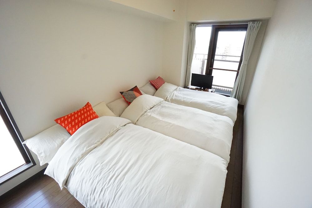 undefined Terry's Apartment Shinsaibashi East I G12F 4