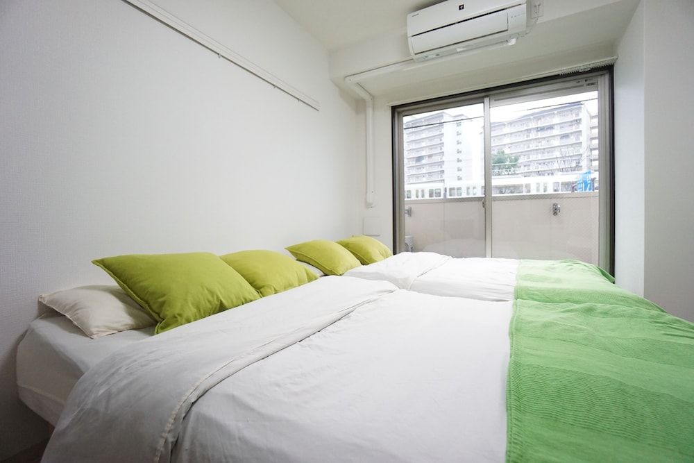 undefined Terry's Apartment Namba West I E02C