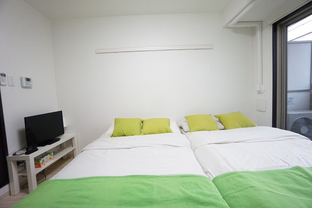 undefined Terry's Apartment Namba West I E02C 7