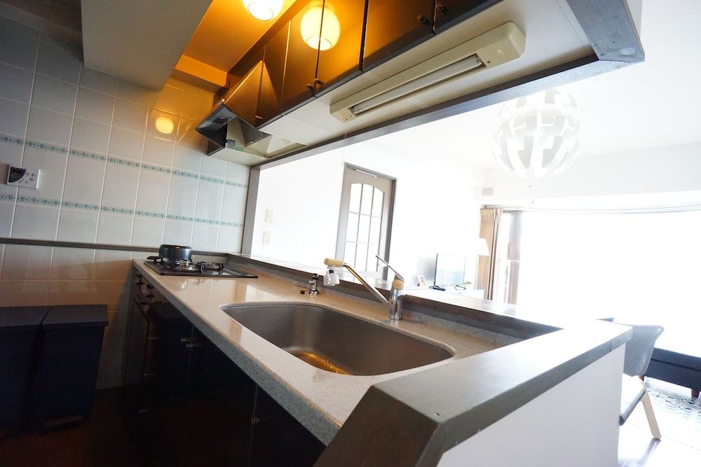 Terry's Apartment Shinsaibashi East I G11A Apartment 11