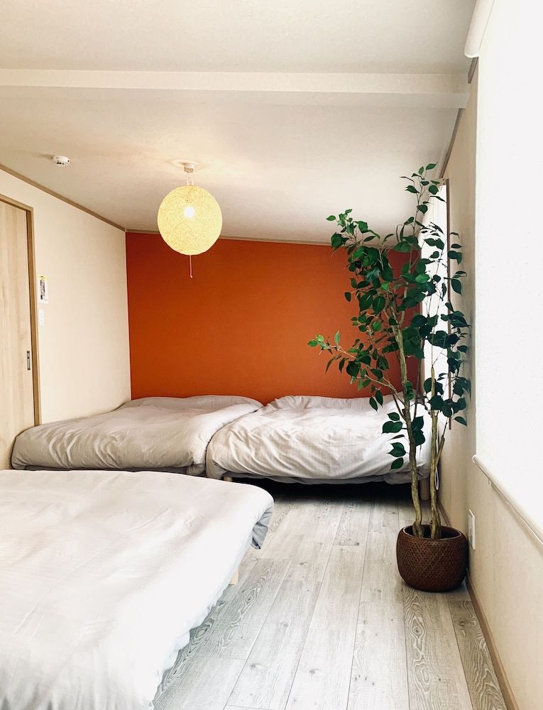 undefined Hanazonominami Apartment 202 5