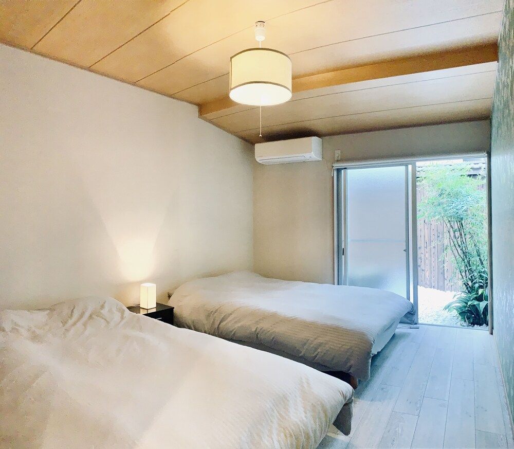 undefined Hanazonominami Apartment 102 8