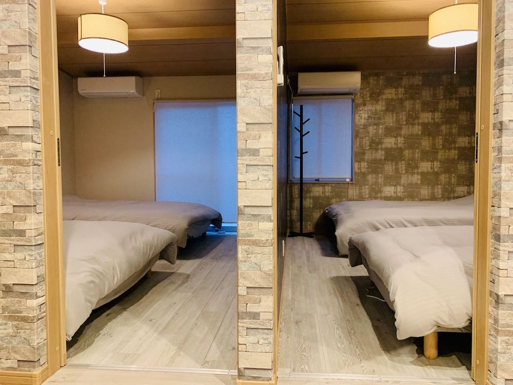 undefined Hanazonominami Apartment 102 10