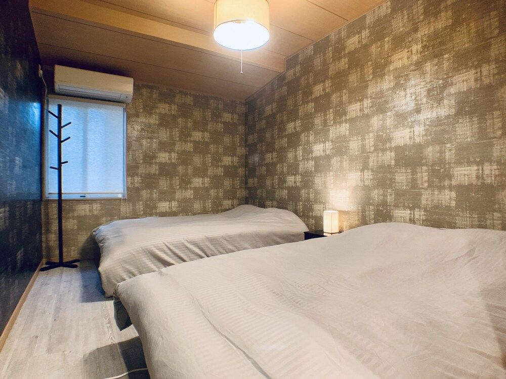 undefined Hanazonominami Apartment 102 9